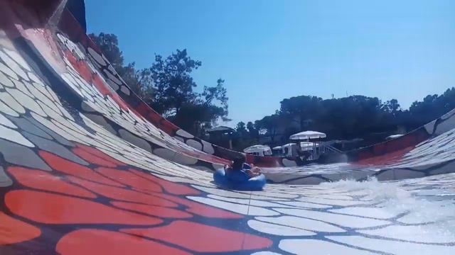 Водная горка Кобра 2! смотреть онлайн