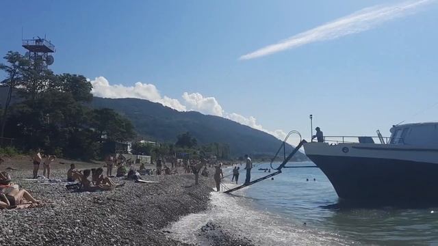 АБХАЗИЯ СЕНТЯБРЬ 2021 ТЕПЛОХОД СУХУМ МОРСКИЕ ПРОГУЛКИ КУРОРТ ЦАНДРИПШ ВСЕ ПЛЯЖИ АБХАЗИИ смотреть онлайн