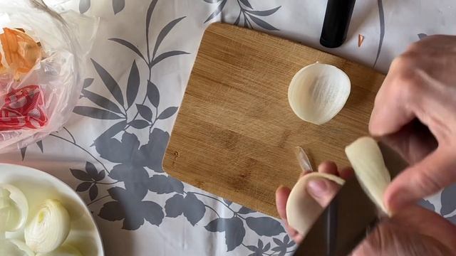 Трещины на пятках? Избавиться от трещин на пятках легко и просто! Без затрат смотреть онлайн