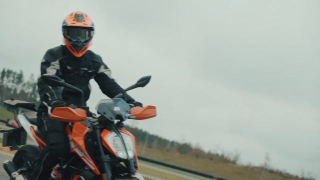 Хочешь выиграть Мотоцикл КТМ? │ Заправляйся в мае на АЗС Белоруснефть смотреть онлайн