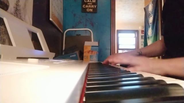 Me, messing around on my new Yamaha DGX-660! I cannot read sheet music, I ONLY play by ear! смотреть онлайн