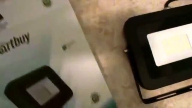 Китайские светодиодные прожекторы 50 ВАТТ по 250 рублей с Aliexpress! смотреть онлайн