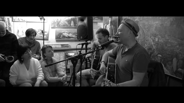 Фрагменты песен из концерта Юрия Гальцева в мастерской Виктора Тихомирова 25.3.2020 смотреть онлайн