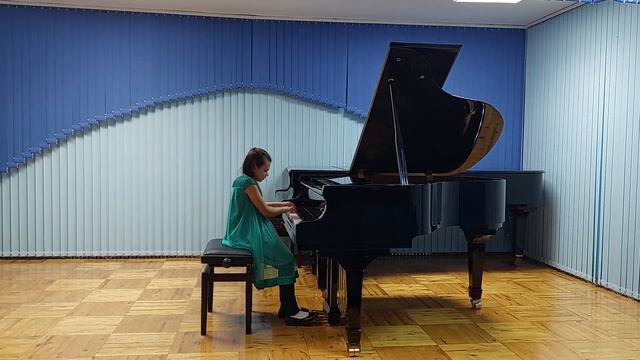 И Парфенов "Бармалей" исполняет Ергакова Лиза смотреть онлайн