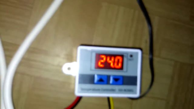 как настроить температуру на терморегулятора Wh-w3001