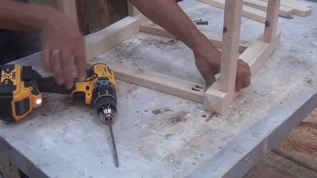 Деревянное кашпо для цветов! DIY Wooden Planter Box! Вариант 2. смотреть онлайн