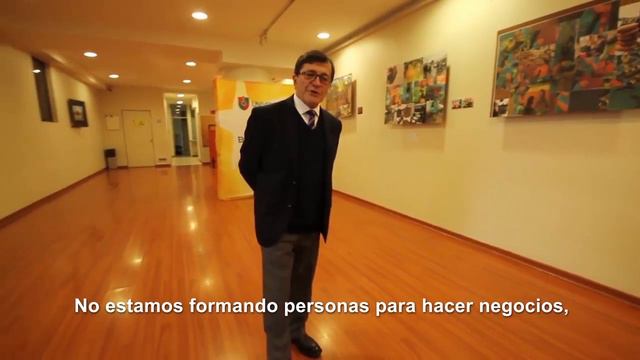 Ingeniería Comercial - Profesor Espíritu Emprendedor, Ronald Fuentes смотреть онлайн