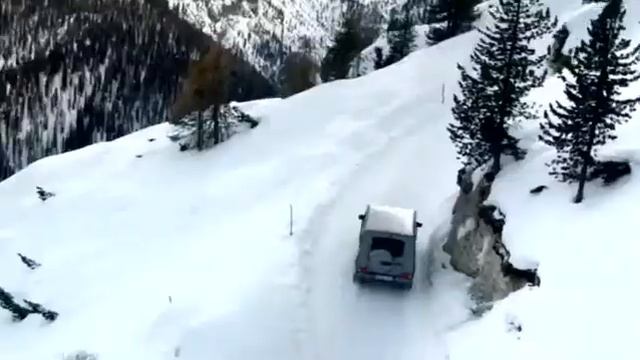 Реклама Mercedes-Benz G-klass смотреть онлайн