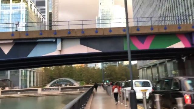 Канэри Варф, штаб-квартиры мировых банков. Лондон Англия, любая недвижимость. Canary Wharf, London смотреть онлайн