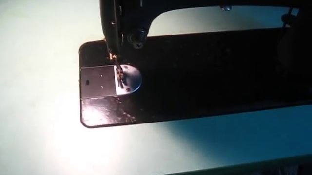 Singer 31-15 industrial leather working machine смотреть онлайн