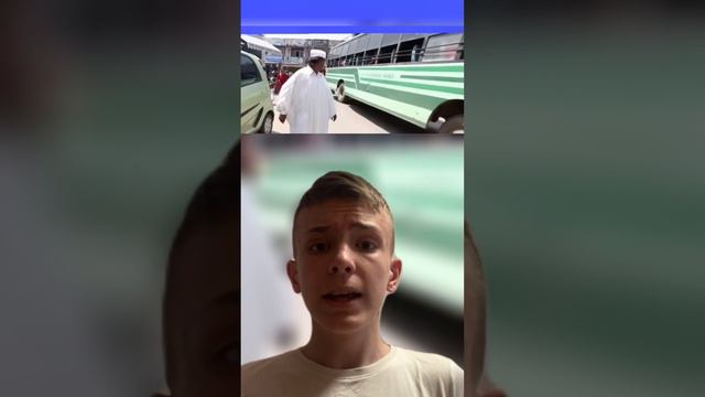 ЧЕЛОВЕК 25 ЛЕТ ХОДИТ ЗАДОМ НАПЕРЕД