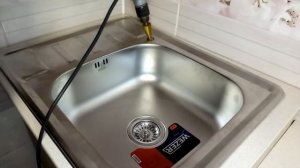 Как сделать отверстие в мойке из нержавейки под смеситель