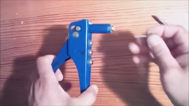 Почему стержень заклепки застревает в заклепочнике смотреть онлайн