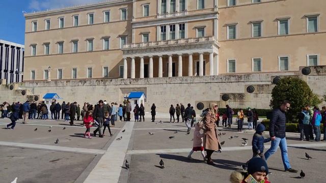 Центр Афин. Греция. Февраль. Прогулка?? смотреть онлайн