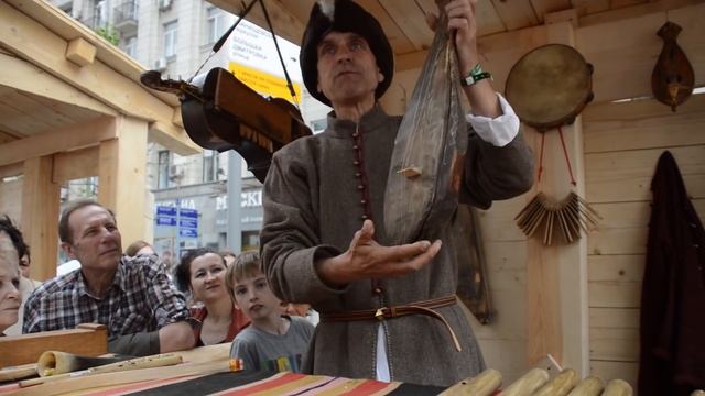 Как звучат старинные музыкальные инструменты. Фестиваль "Времена и эпохи" 2017 смотреть онлайн