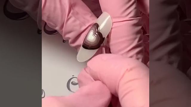 Сердце капучино на ногтях☕️ смотреть онлайн