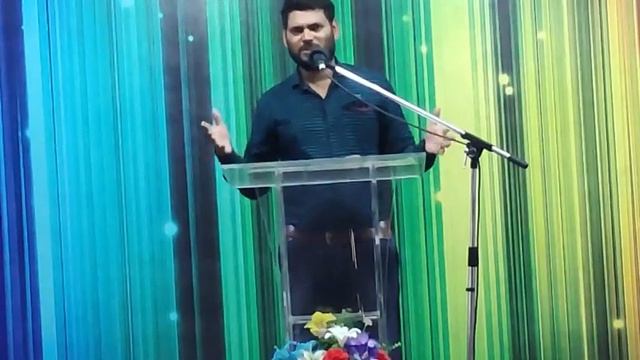 மனிதன் தவிக்கும் போது கடவுள் எங்கே? பகுதி 1 смотреть онлайн