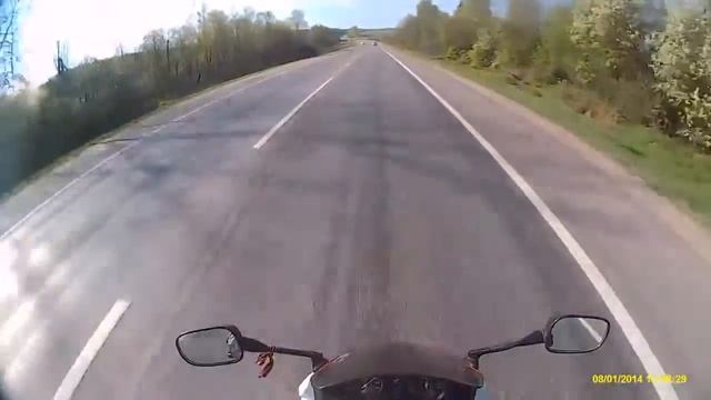 180+км/ч Cb400 Boldor