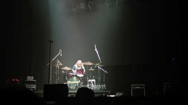 Дмитрий Фролов Соло на барабанах. Мельница. Символ солнца. Уфа 29/10/2023 смотреть онлайн