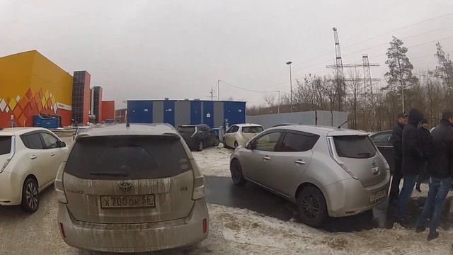 Nissan Leaf Оренбург: Собираем подписи в поддержку развития зарядных станций! смотреть онлайн