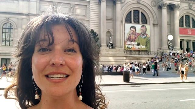 Metropolitan Museum of Art NYC Tickets, Tours, and Tips смотреть онлайн