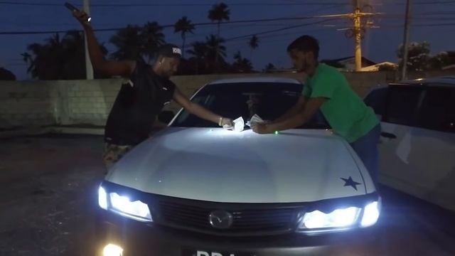 Nissan Y11 Mannequin Challenge смотреть онлайн