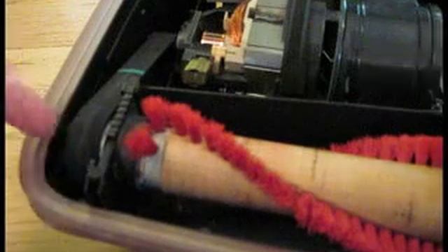 How to Change an Oreck Vacuum Cleaner Belt смотреть онлайн