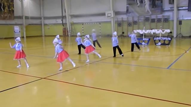 Малышиада"02.04.2015 года .Танец "Крым и Севастополь наш!"д-с № 17!г.Лысково смотреть онлайн