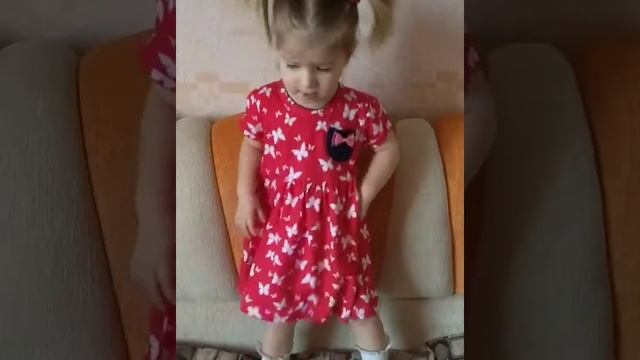 У Танюши дел не мало. Ангелина 2 года 2 месяца смотреть онлайн