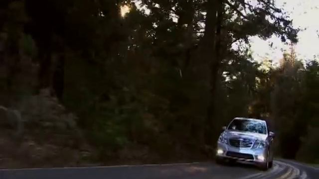 2010 Mercedes-Benz E-Class Sedan | TestDriveNow смотреть онлайн