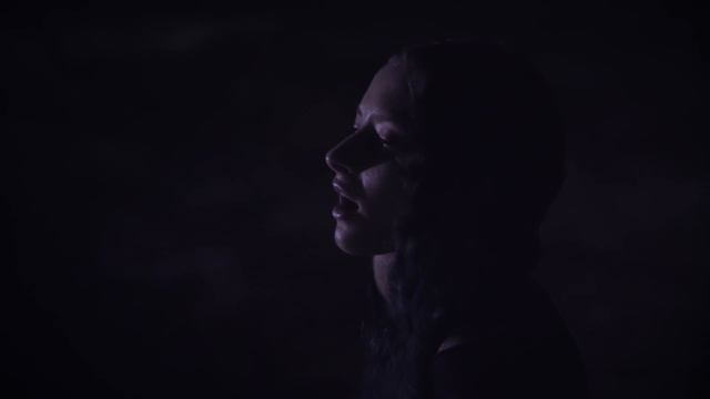 Au/Ra - Moon River (Visualiser) смотреть онлайн