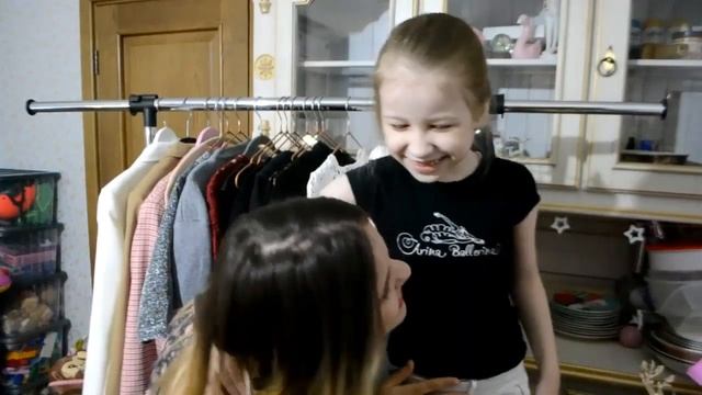 ВЕШАЛКА ЛОГОПЕД / КАК НАУЧИТЬ РЕБЕНКА ВЫГОВАРИВАТЬ БУКВУ Р смотреть онлайн