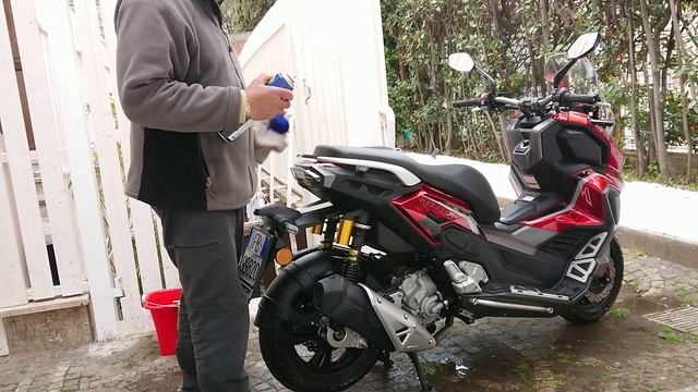 BRERA X 300 ADV ( how to clean???) смотреть онлайн