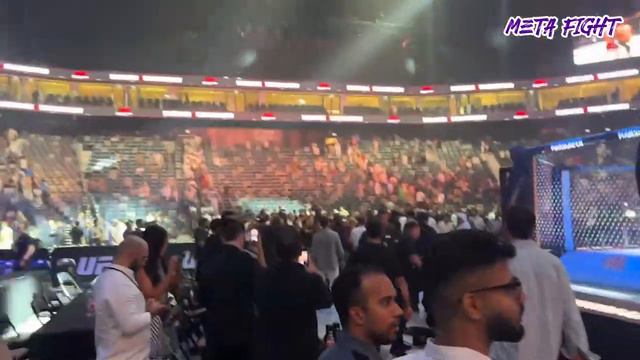 ЕСТЬ ПОБЕДА!!! Хабиб и Умар Нурмагомедовы покидают клетку после боя с Сэндхагеном