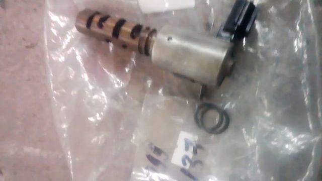 замена сальника 9009914137 Клапана системы VVT-i Toyota Lexus Двигатель 1MZ-FE смотреть онлайн