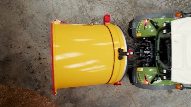 Tomahawk 505M Mill Bale Processor смотреть онлайн