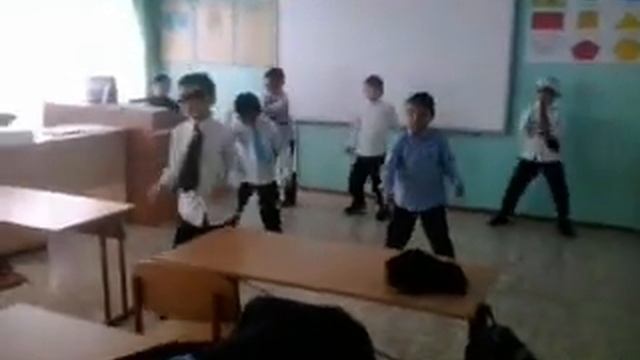 танцы в школе 2 класс смотреть онлайн