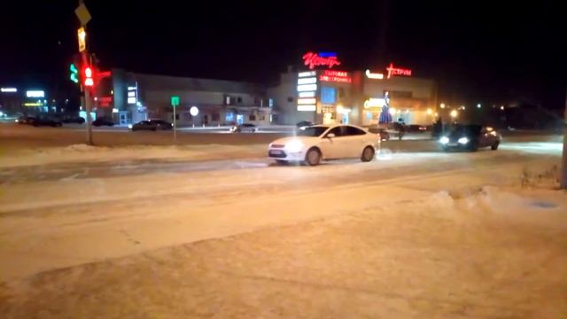 Возле Тц Аструм смотреть онлайн