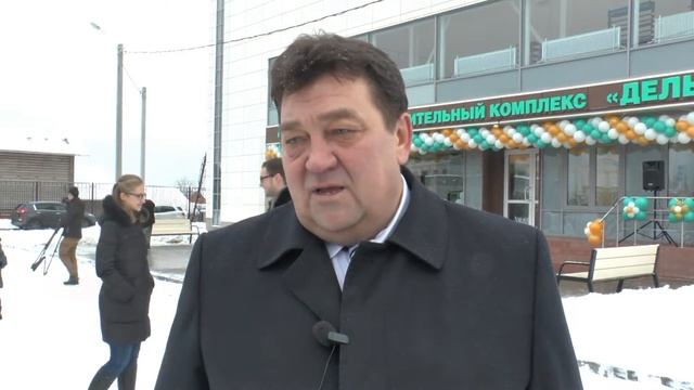 В Нахабино открыли плавательный бассейн смотреть онлайн