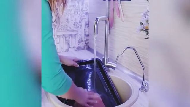 Салфетка GreenWay AQUAMAGIC ABSOLUT для мытья посуды. смотреть онлайн