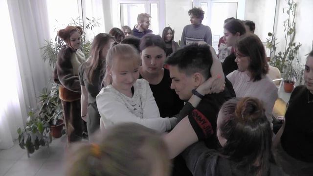 Предновогоднее поздравление факультета художественного образования смотреть онлайн