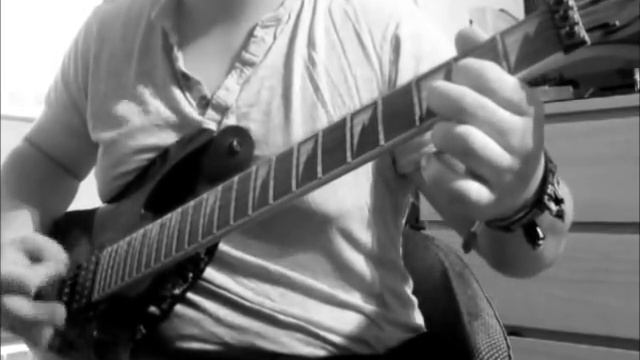 "Losing My Religion" "Lacuna Coil" Guitar cover смотреть онлайн