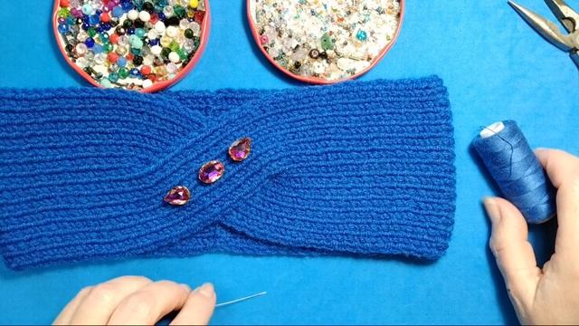 Повязка на голову вязаная #вязаниеспицами смотреть онлайн