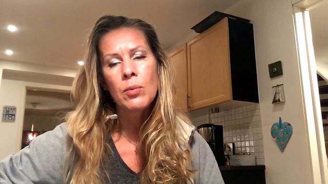 Sofia Holm Storme - Jag har köpt en bil - Lars Winnerbäck смотреть онлайн