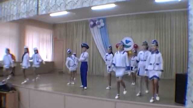 Театр моды "Свой Стиль" - "Стюардессы" г.Балаково 26.04.2013 смотреть онлайн