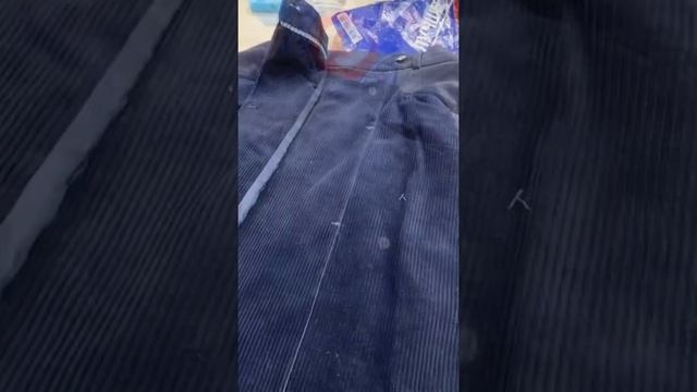 Зашиваем и укрепляем разрыв под пуговицей смотреть онлайн