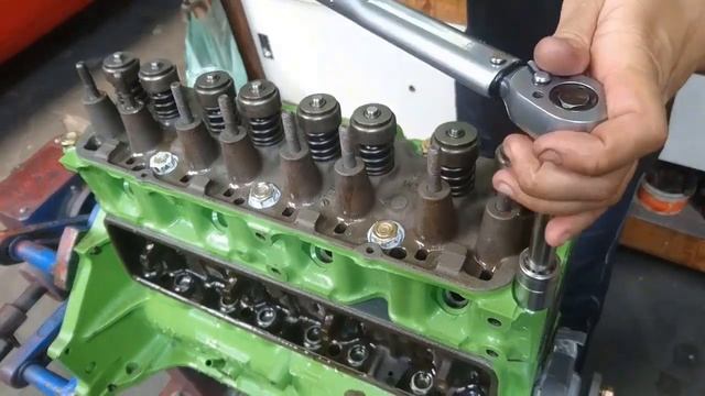 Time Lapse Video da montagem do Motor Opala 4 Cilindros смотреть онлайн