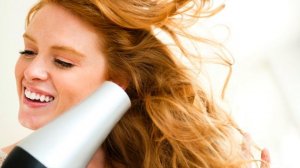 Что делать , если в ухо попала вода? How do I get water out of my Ear? | ENG SUB