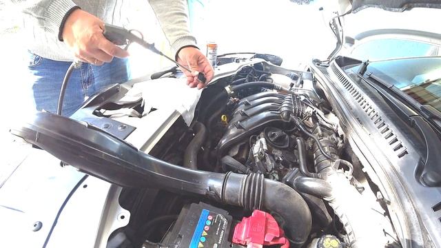 Renault Kaptur 1.6 H4M. Датчик детонации смотреть онлайн