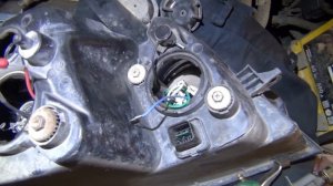 Geely MK не горят фары